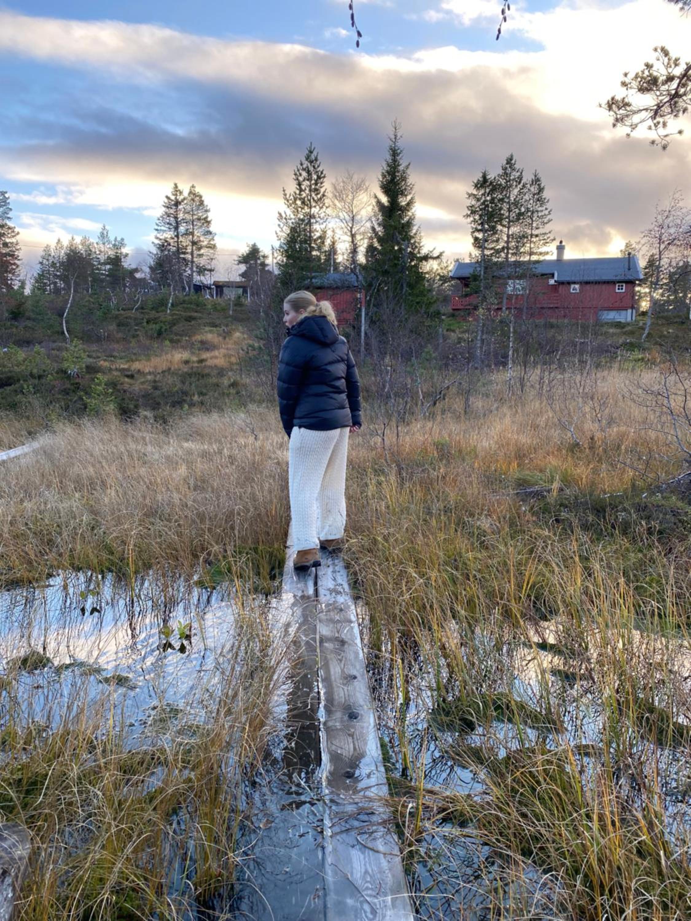 Traditionale Norwegian mountain cabin Passebekk Skrim Karibu no water connection