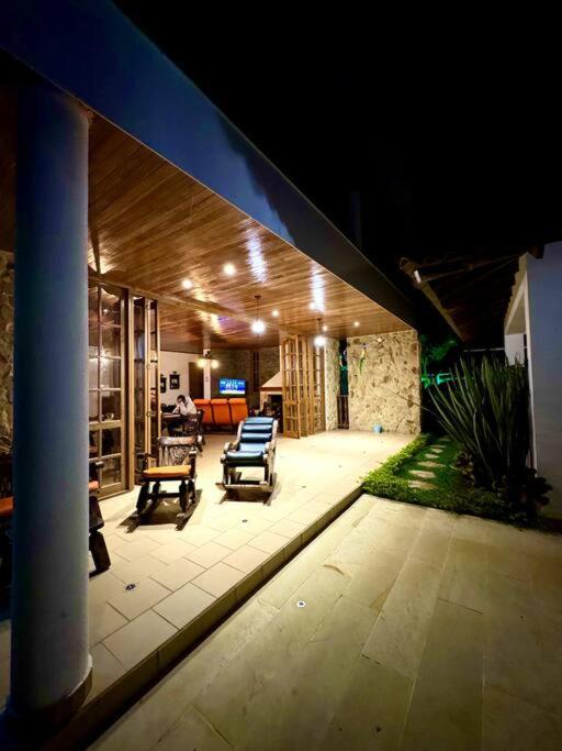 Casa Irlanda LK