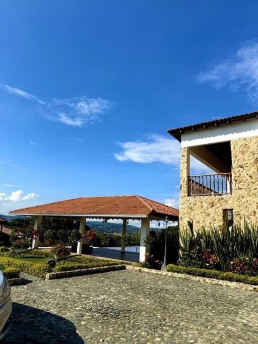Casa Irlanda LK