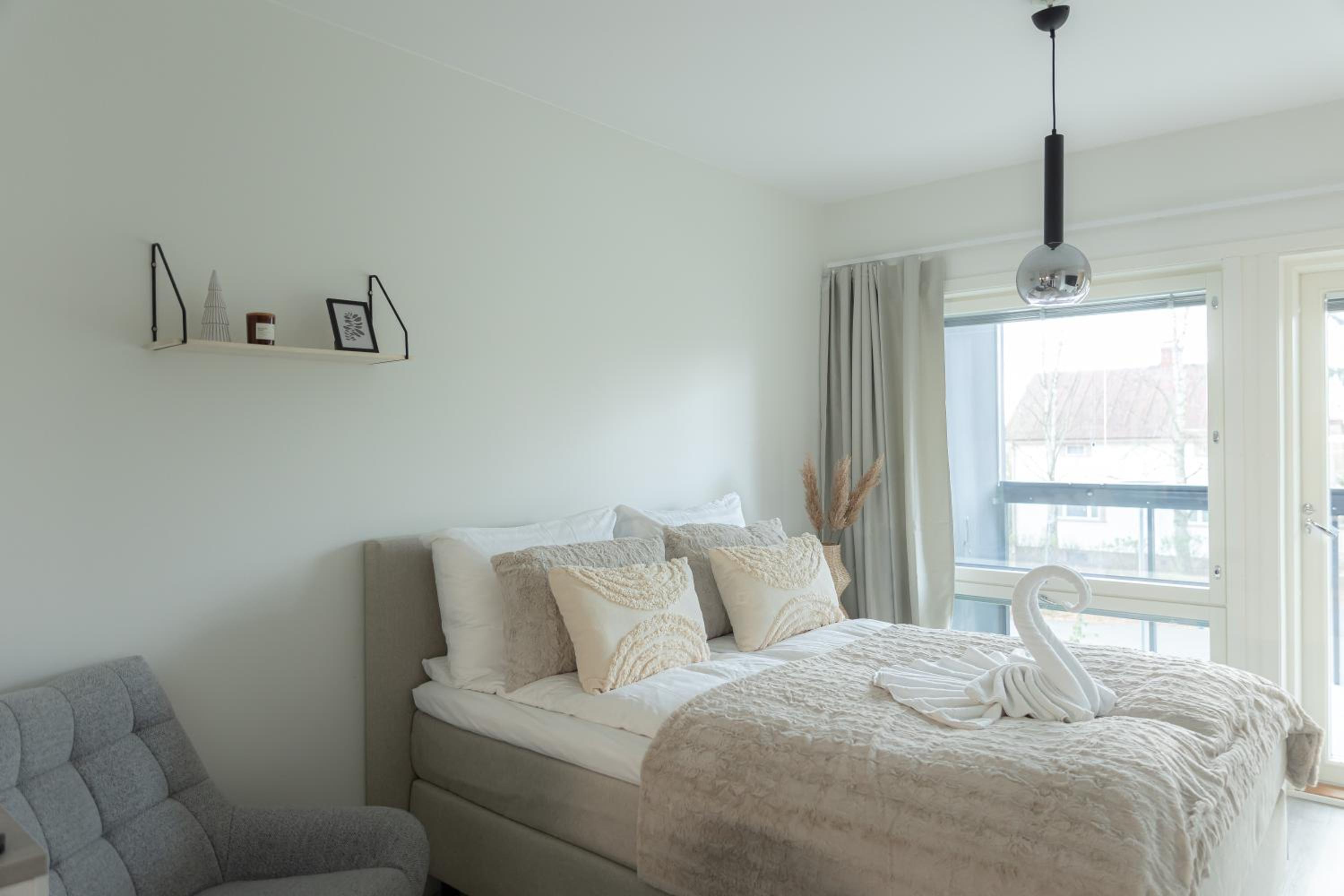 Nordic Apartment Kivikatu by Booklapland