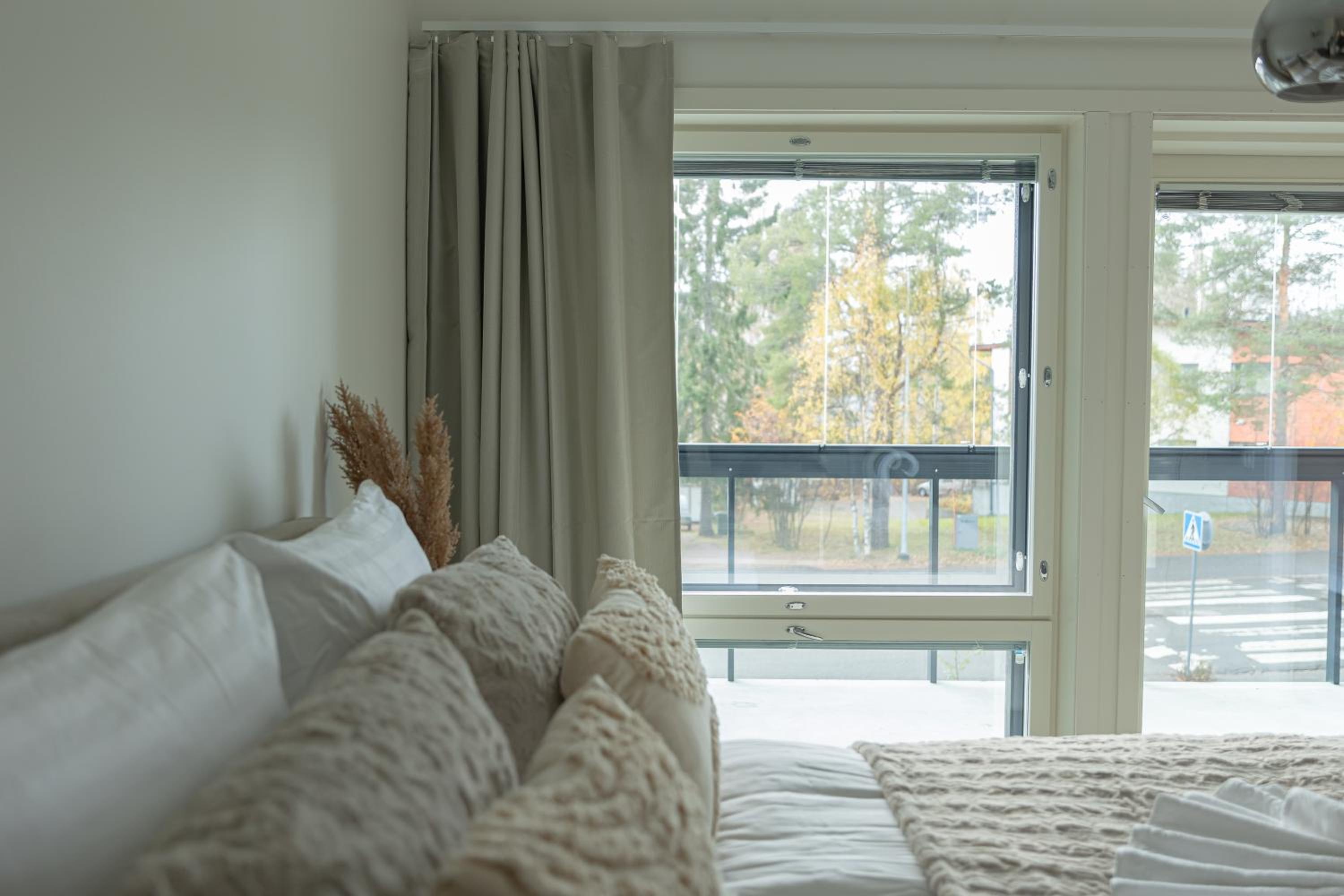 Nordic Apartment Kivikatu by Booklapland