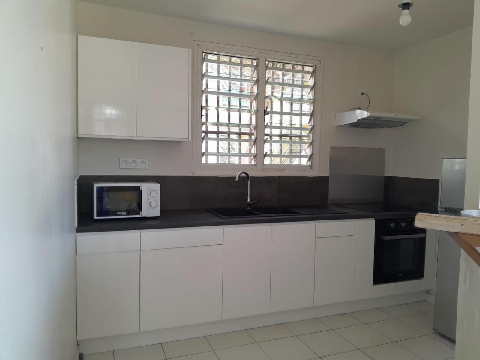 Appartement T3 Koungou view 5