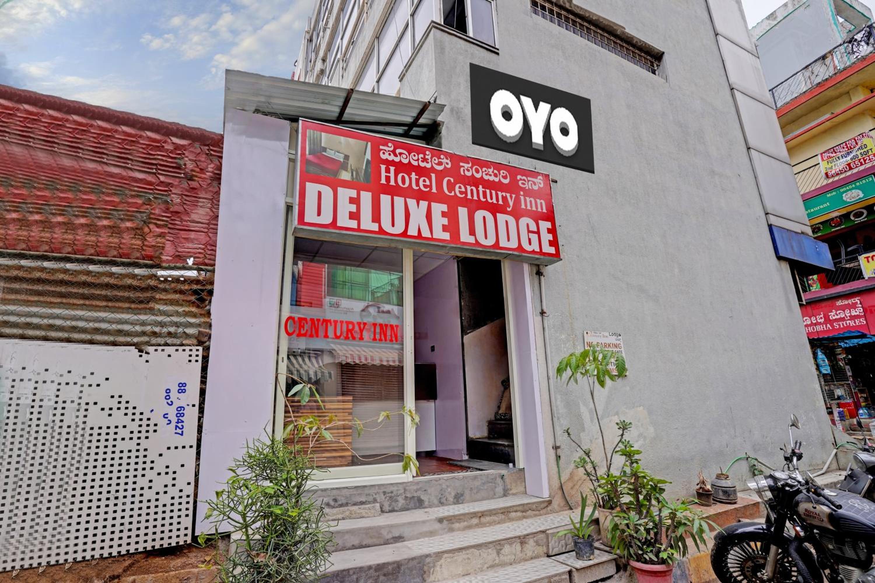 Hotel O Century Inn Deluxe Lodge