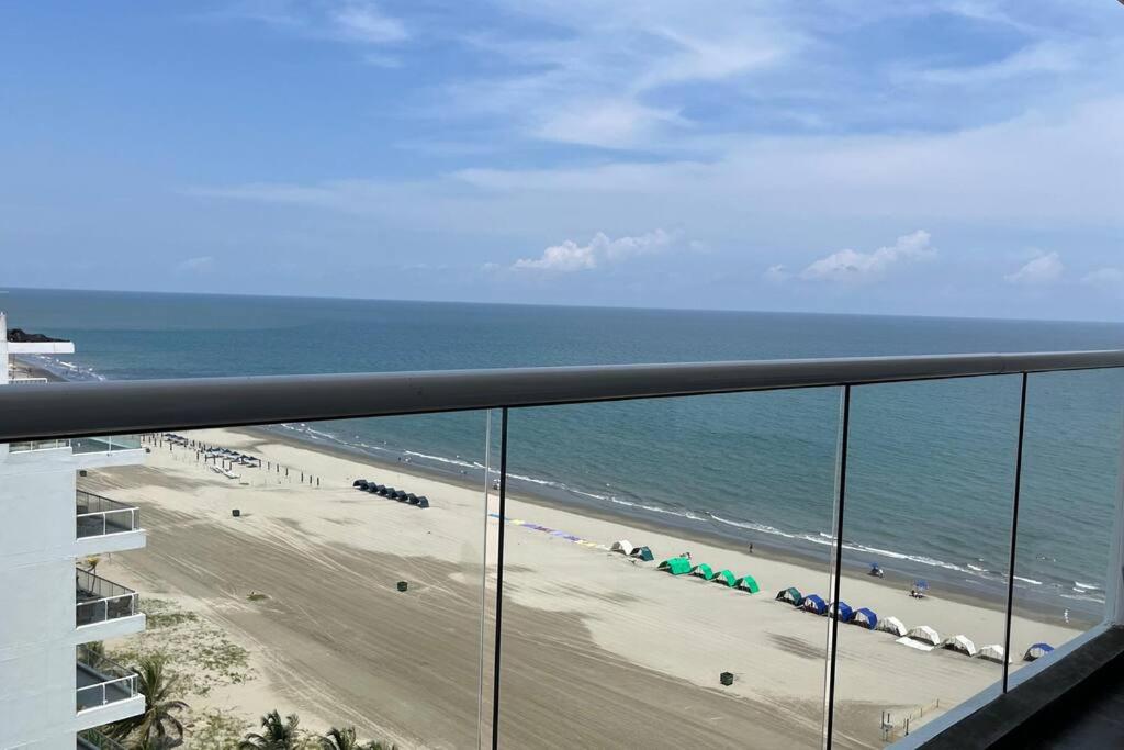 Penthouse con hermosa vista al mar