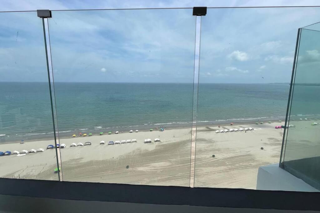 Penthouse con hermosa vista al mar
