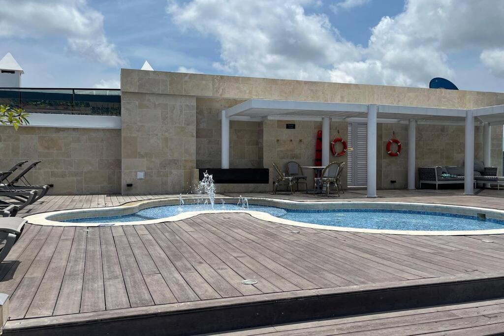 Penthouse con hermosa vista al mar