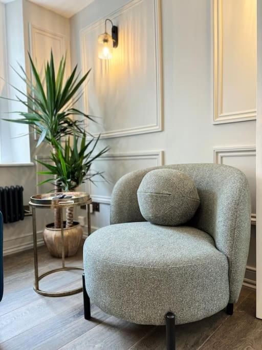 Boutique Luxury Georgian Townhouse In Central Bath