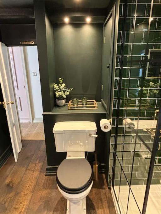 Boutique Luxury Georgian Townhouse In Central Bath
