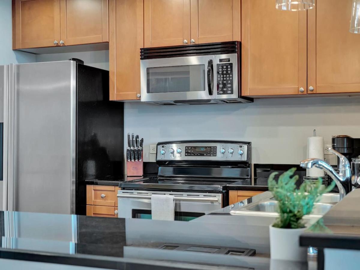 Spacious 2BD 2BTH Luxury Condo