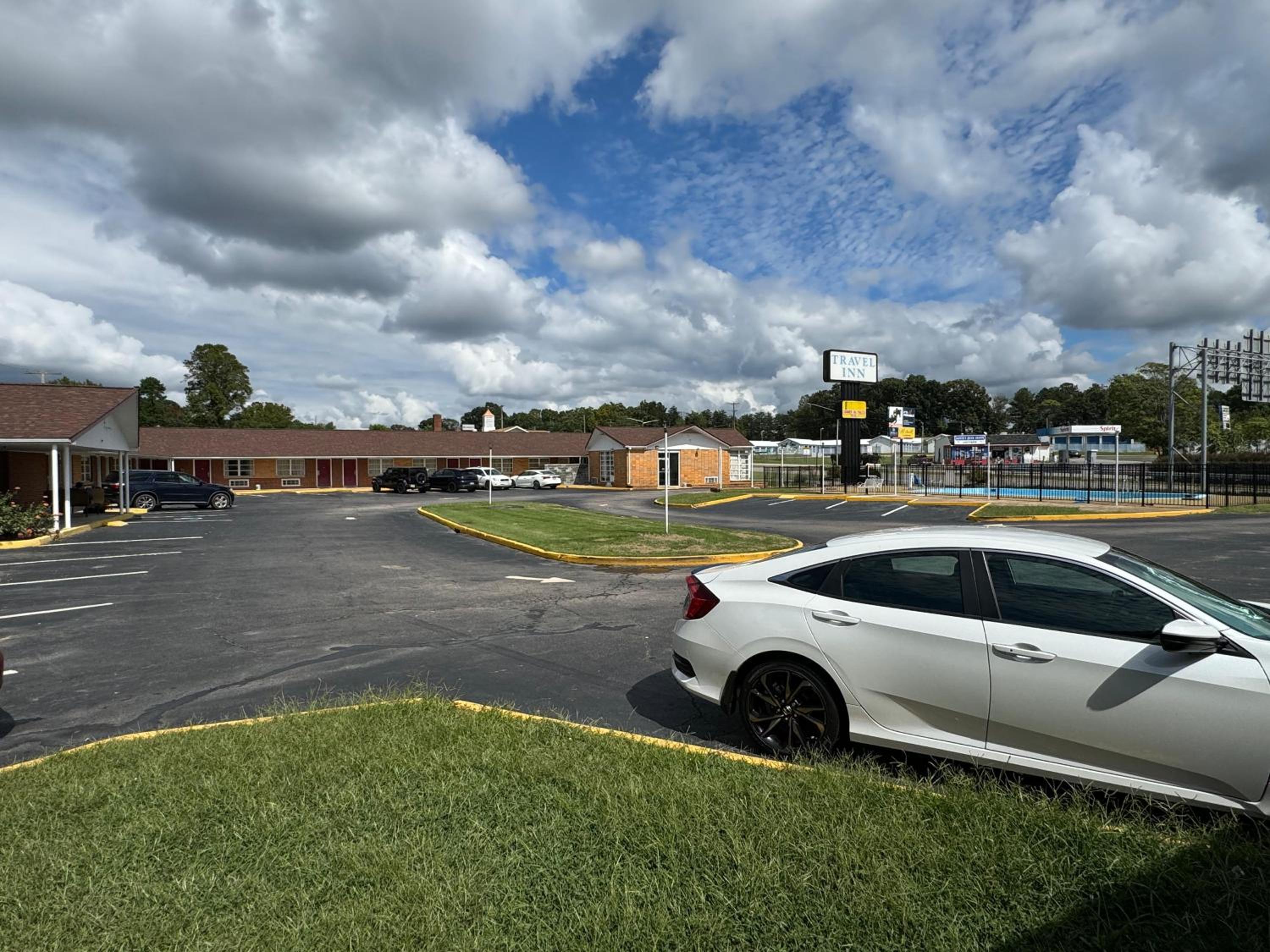 Travel Inn By OYO Danville US-29