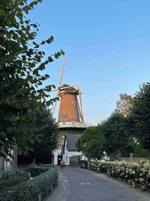 Luxury semi-detached house near Amsterdam