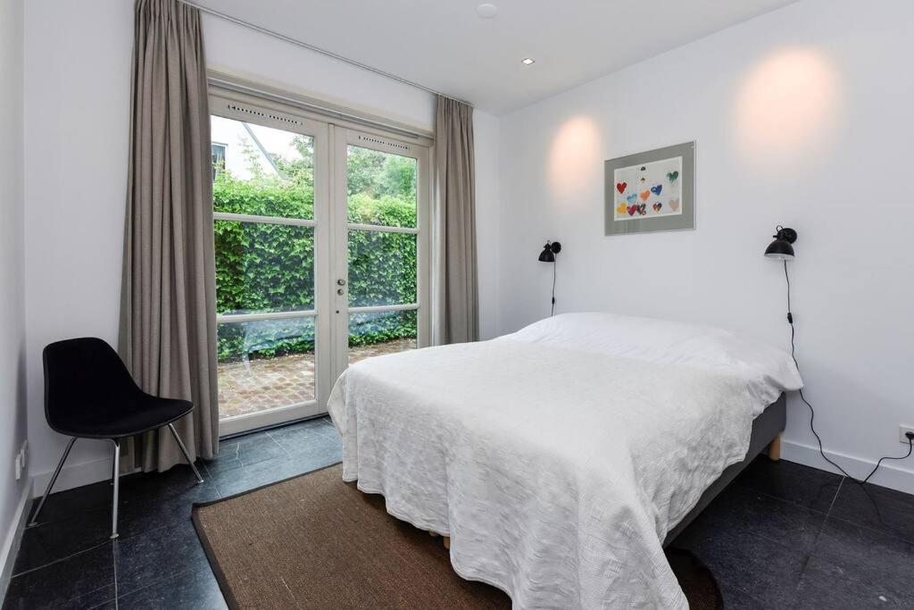 Luxury semi-detached house near Amsterdam photo 2