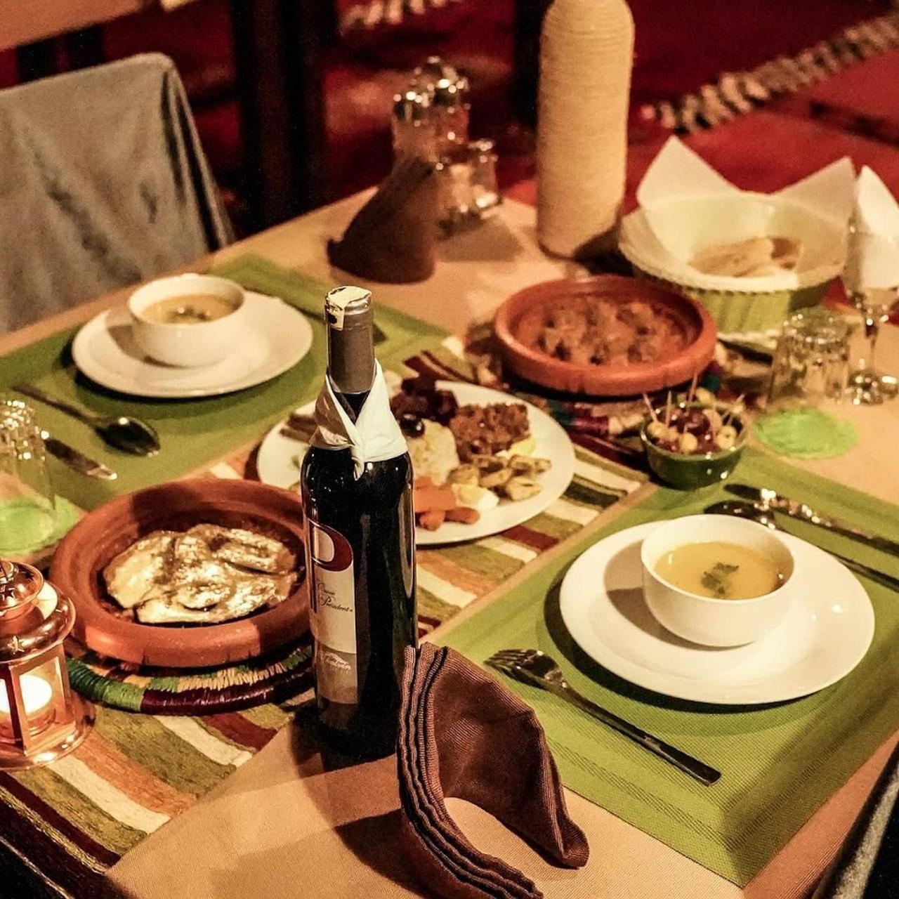 dining