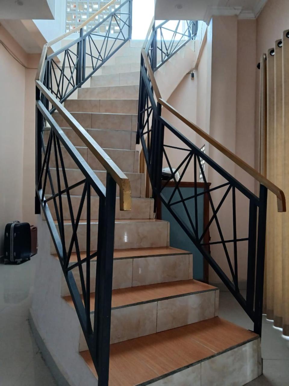 Photo 32