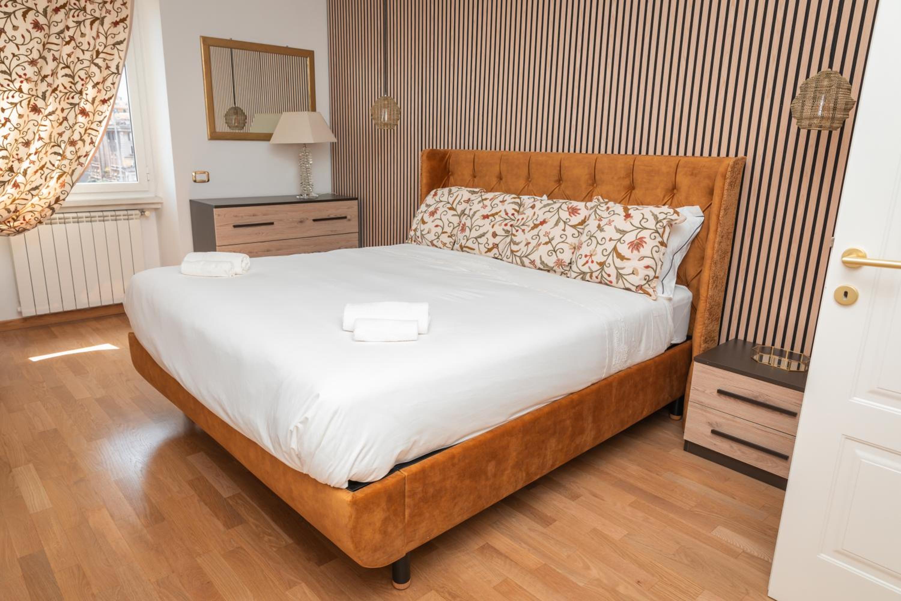 Stefania's Luxury Apartment