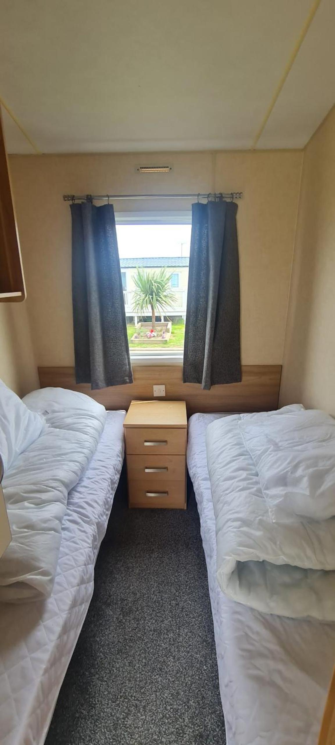 Collett 3 Bed Caravan Sleeps 6 with WiFi