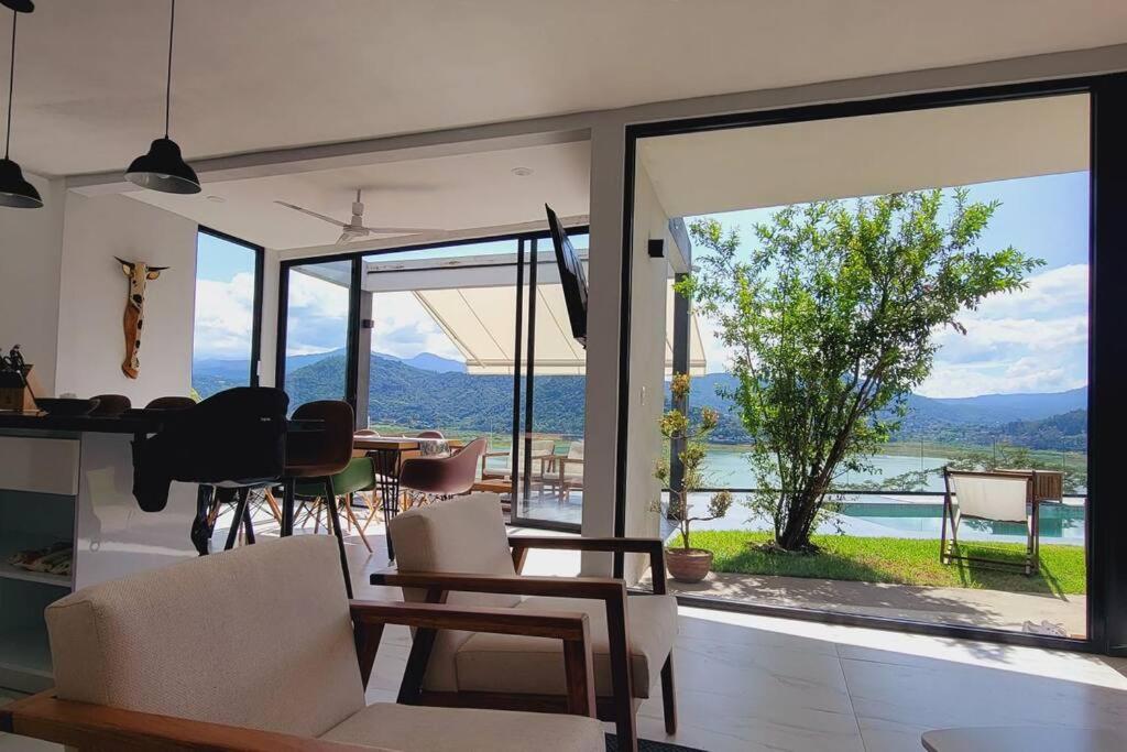 Photo 24