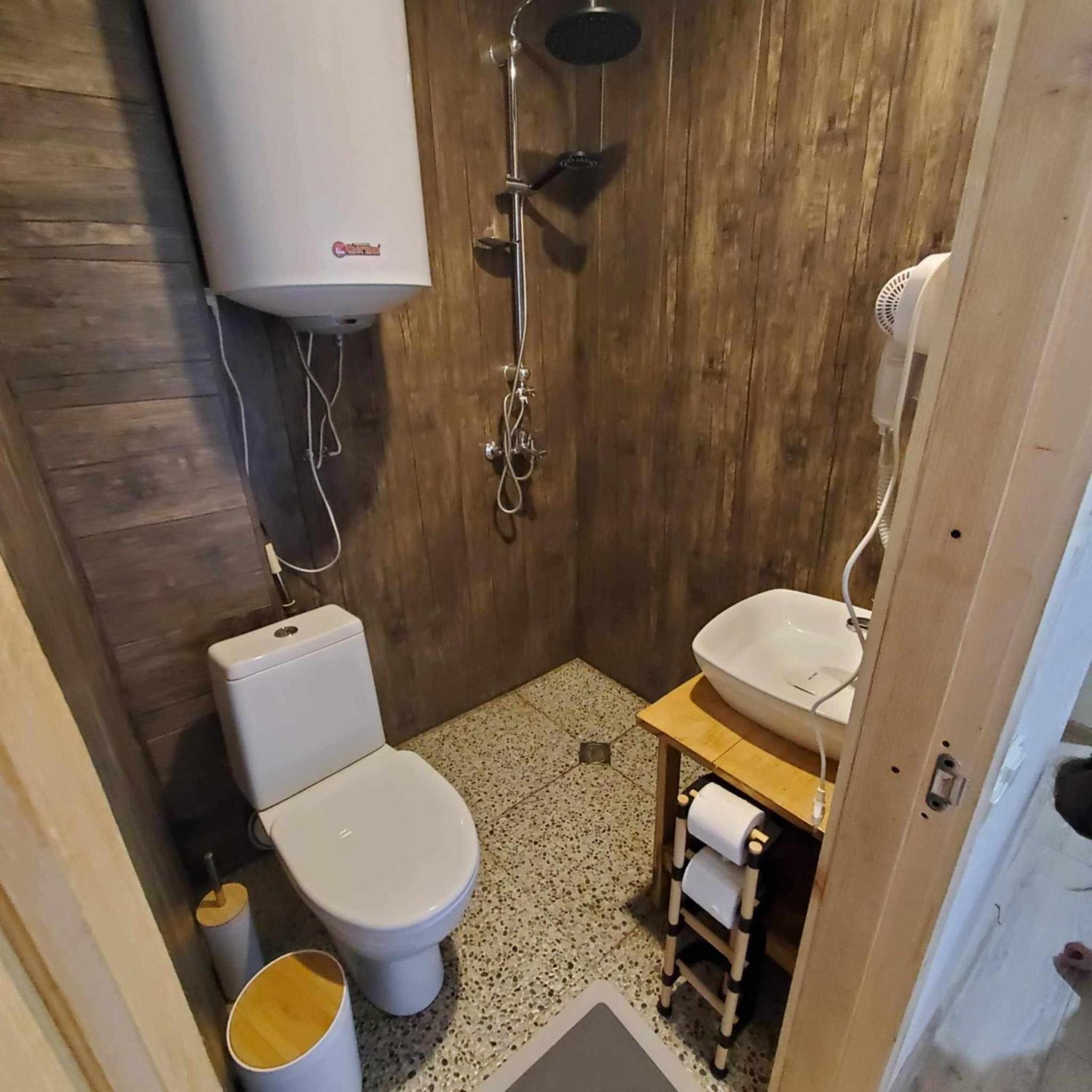 Eco Garden family hotel Svaneti view 5
