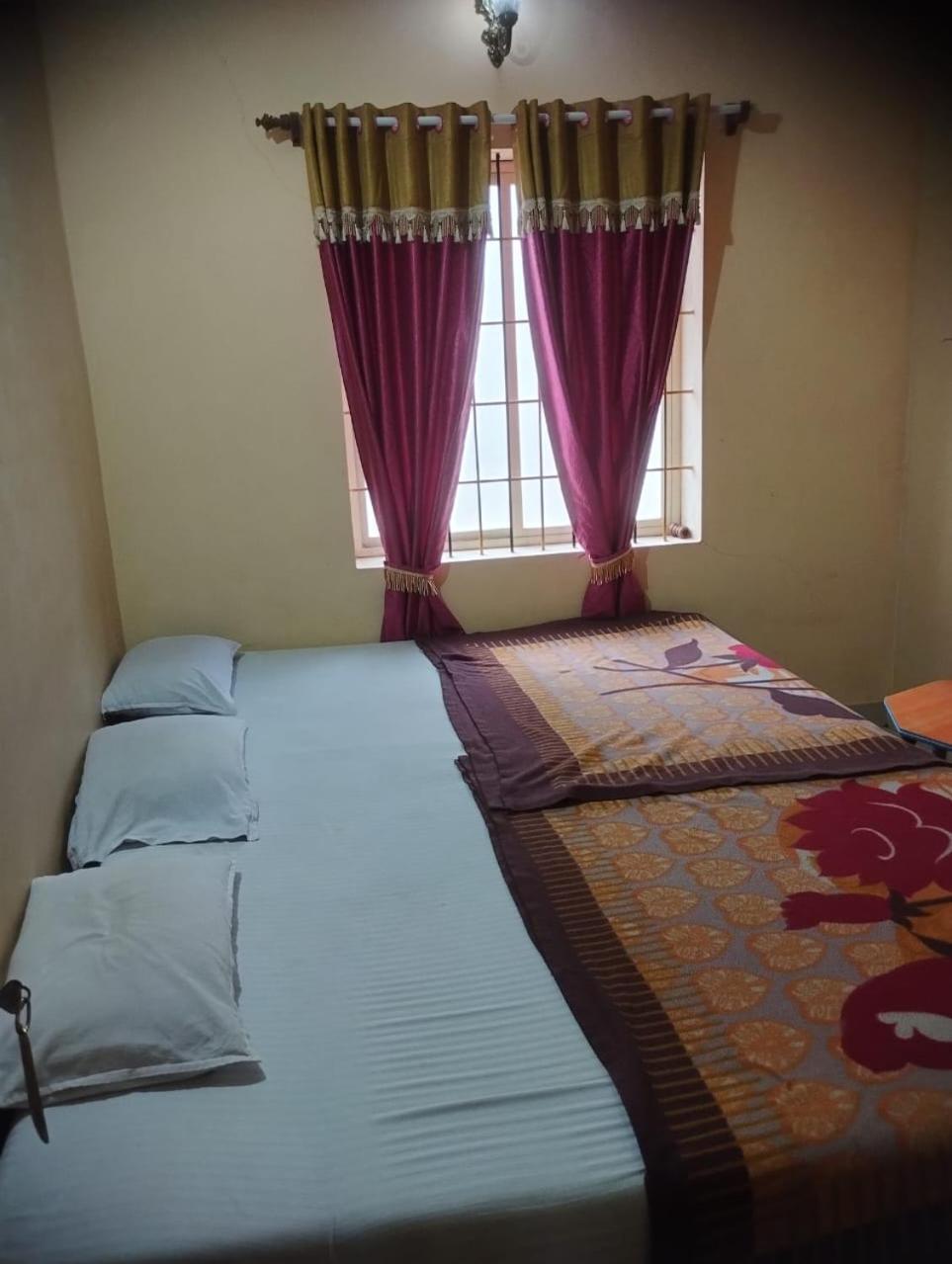 Prasad Lodge Madikeri