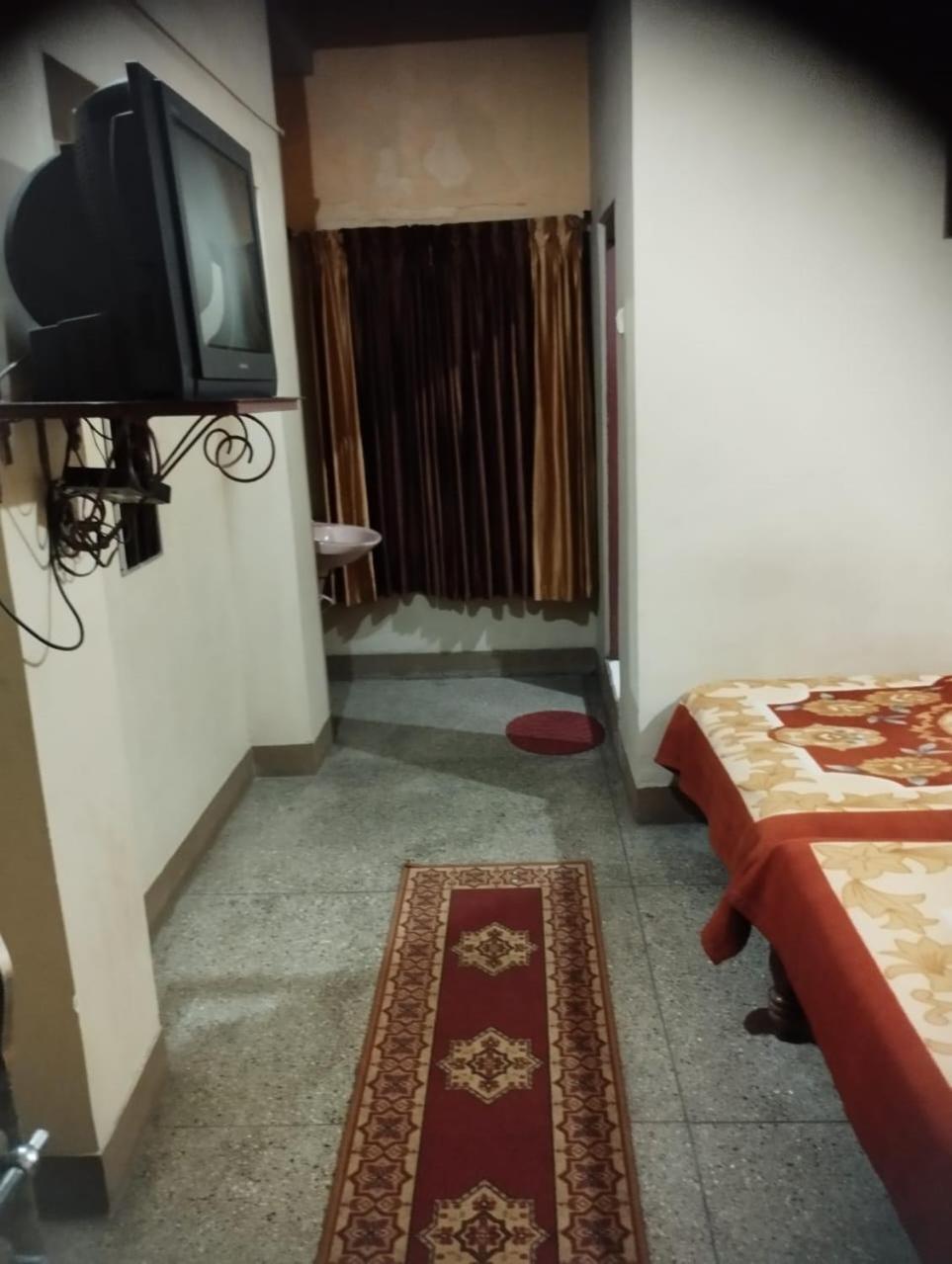 Prasad Lodge Madikeri