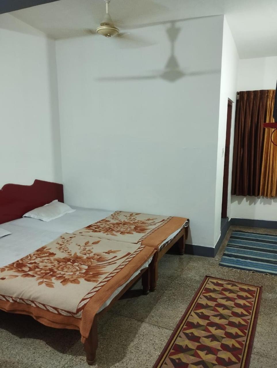 Prasad Lodge Madikeri