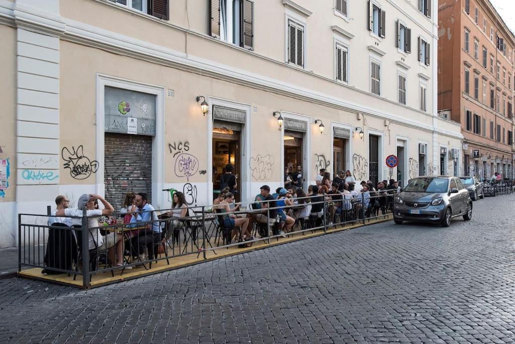 Urban Oasis near Termini with Patio, int1b