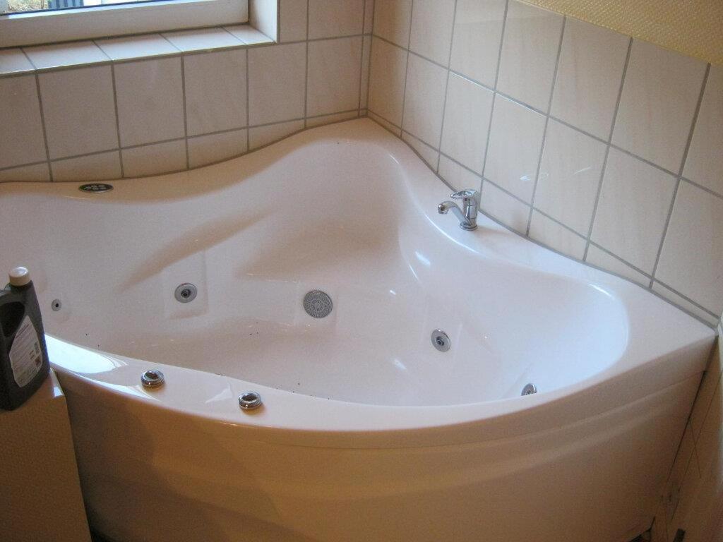 Beautiful Home In Højslev W-