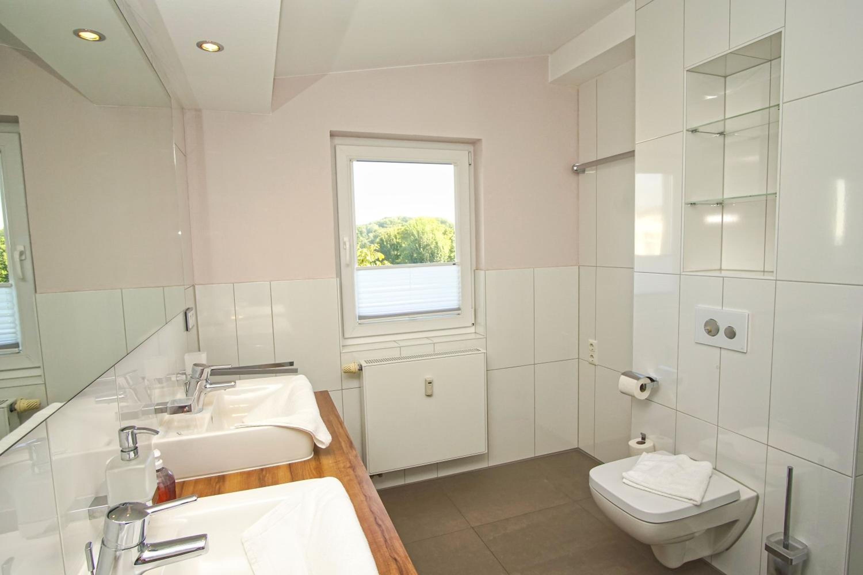 Meeresblickresidenzen Ferienwohnung Nr 59 mit Sauna- und Schwimmbadnutzung im AHOI Sellin