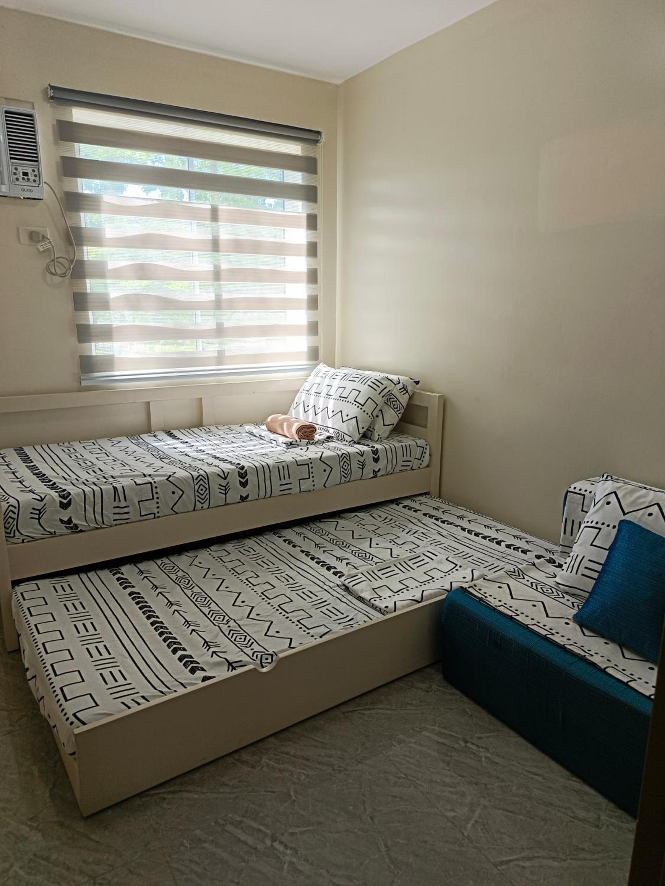 2BR 8 Spatial - Condo ni Marga view 4
