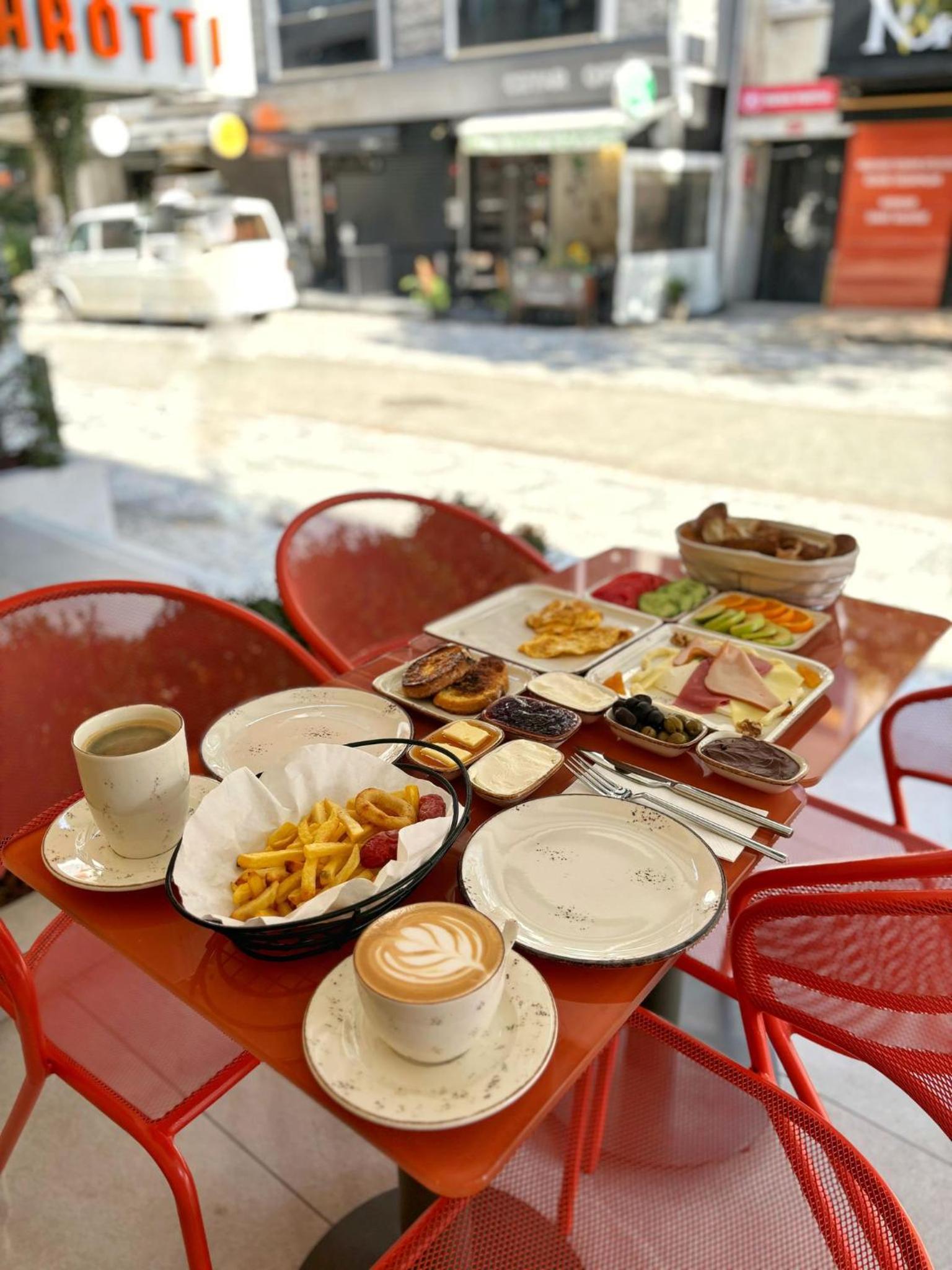 Dugi Hotel - Image 8