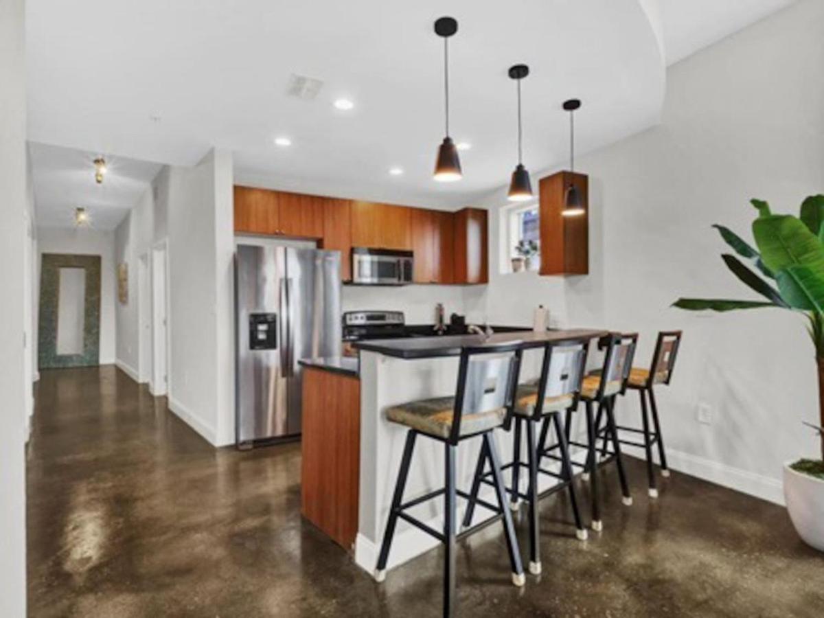 Exquisite New Large 3BD2BTH