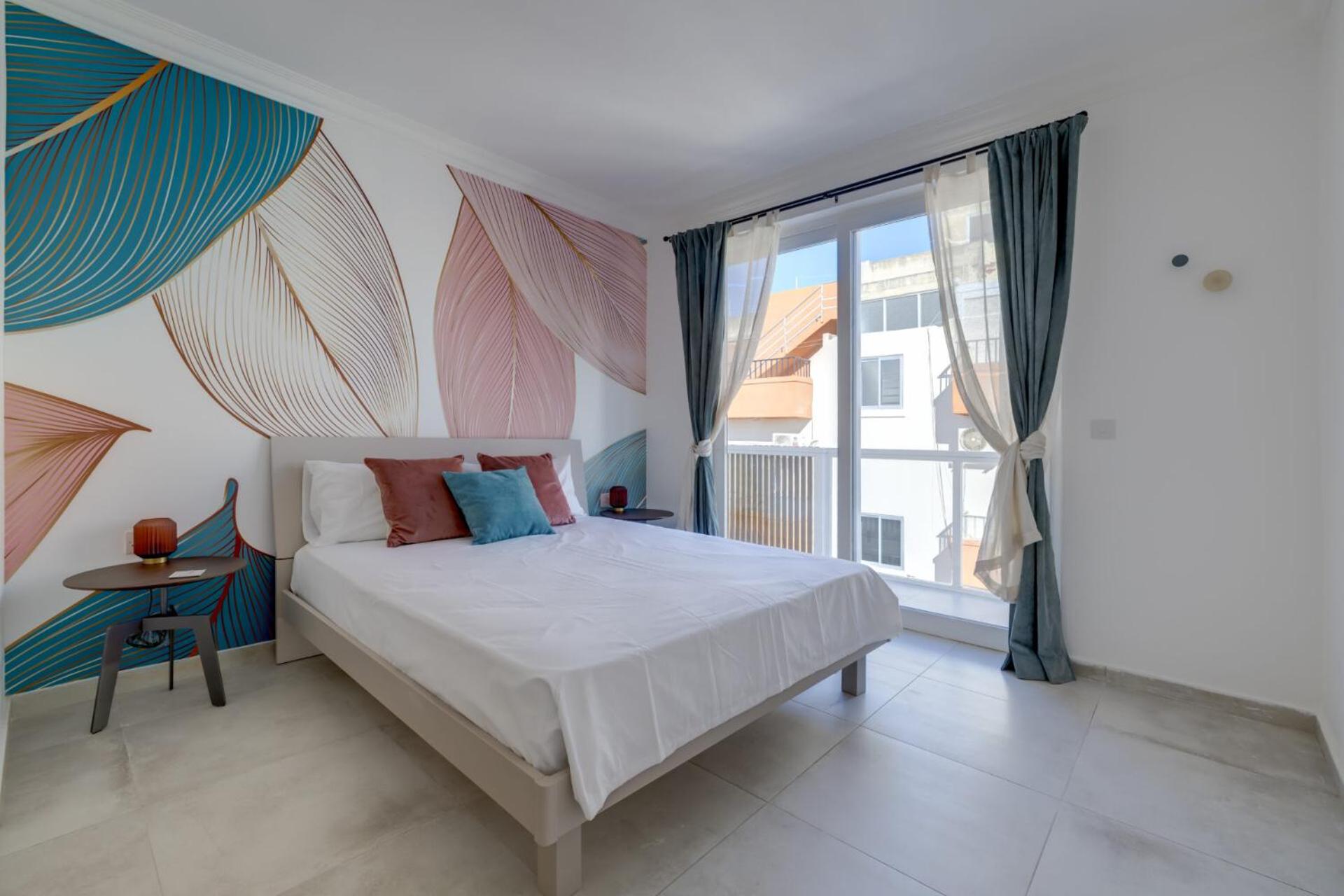 Stunning Penthouse in Msida Your Perfect Getaway photo 3
