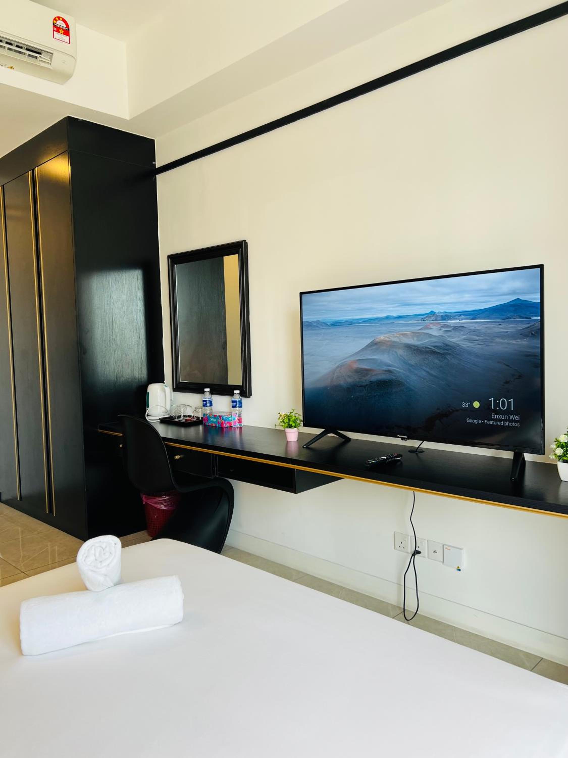 Luxury Suites At Axon Residence