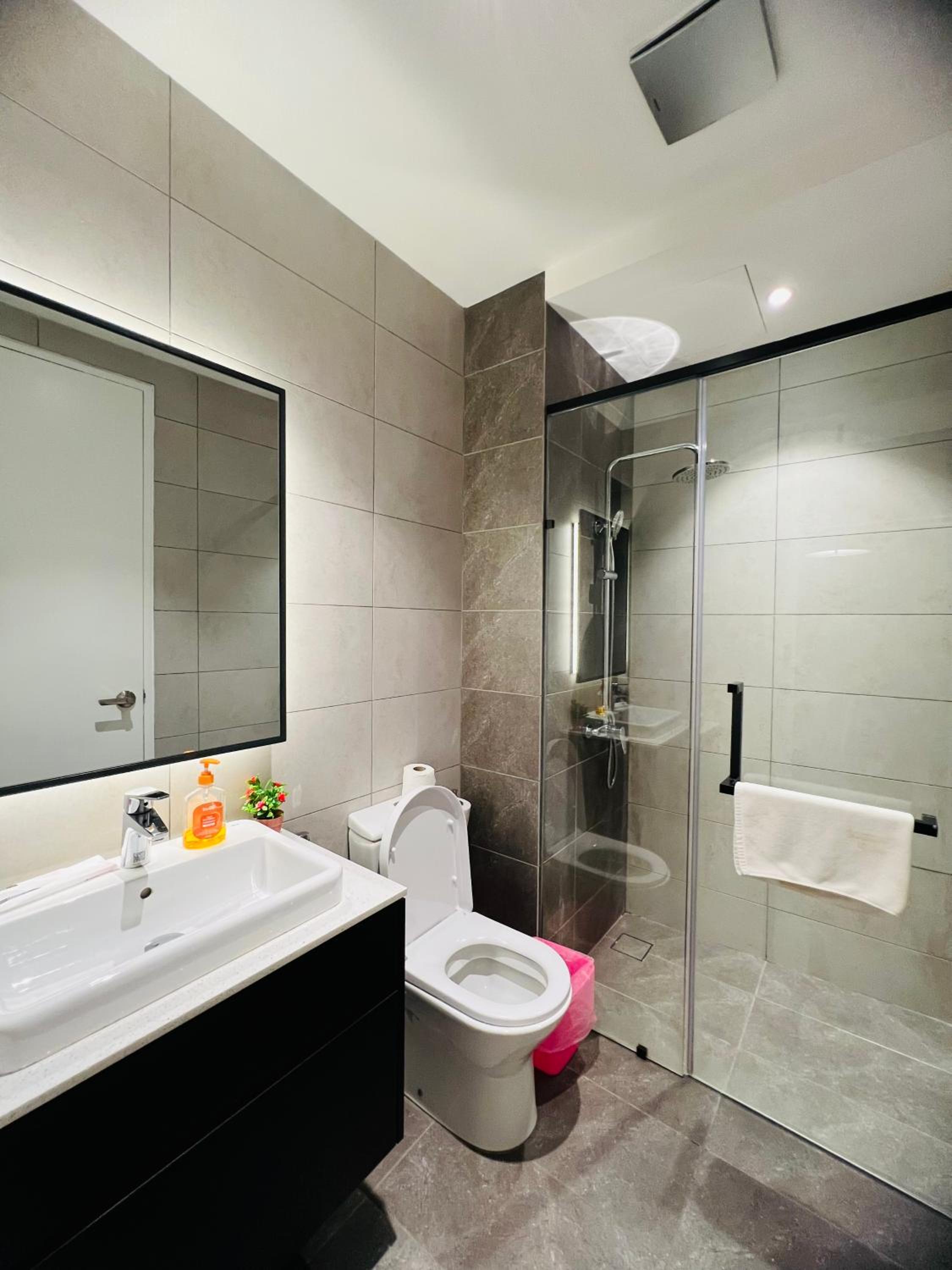 Luxury Suites At Axon Residence