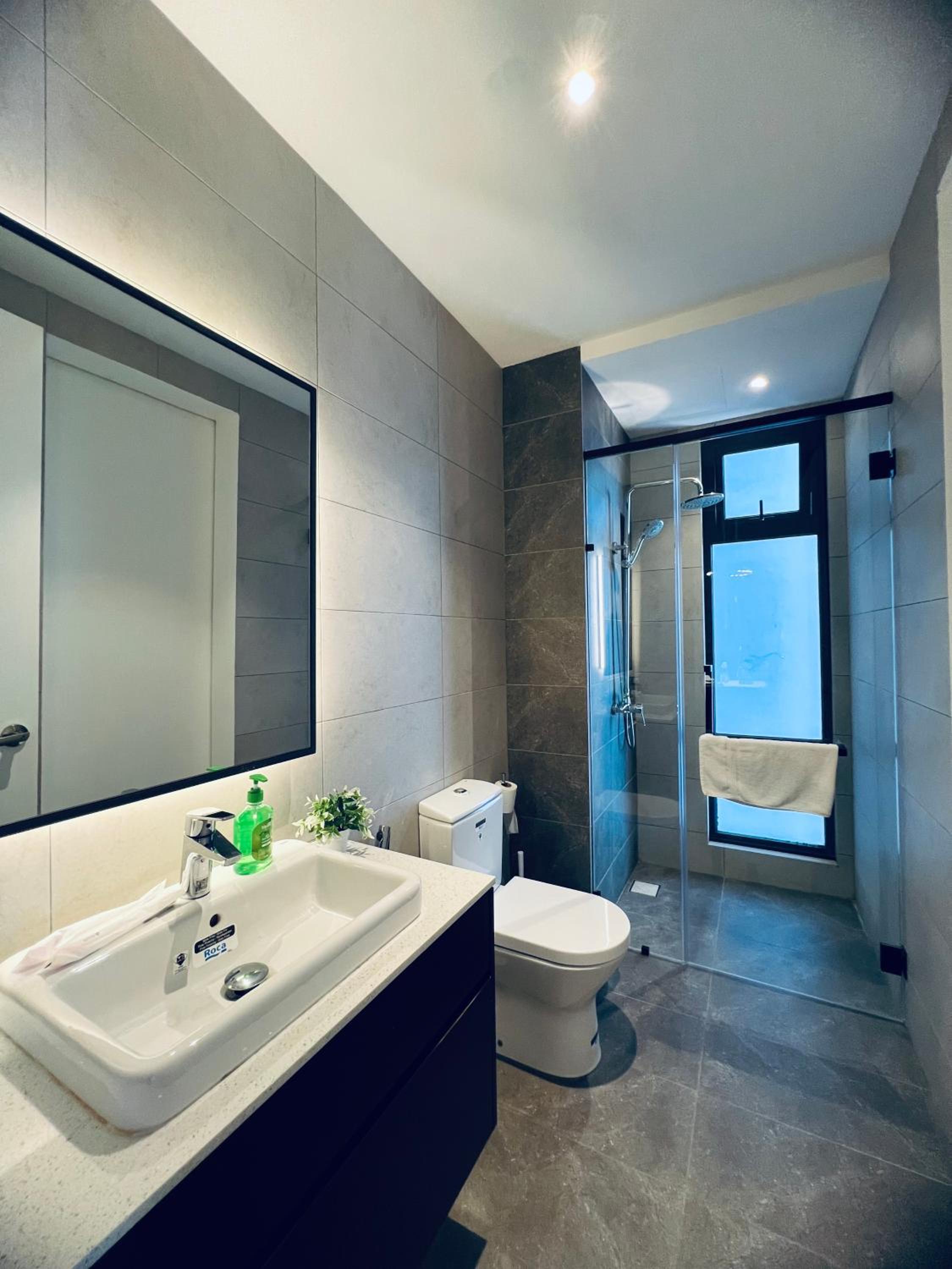 Luxury Suites At Axon Residence