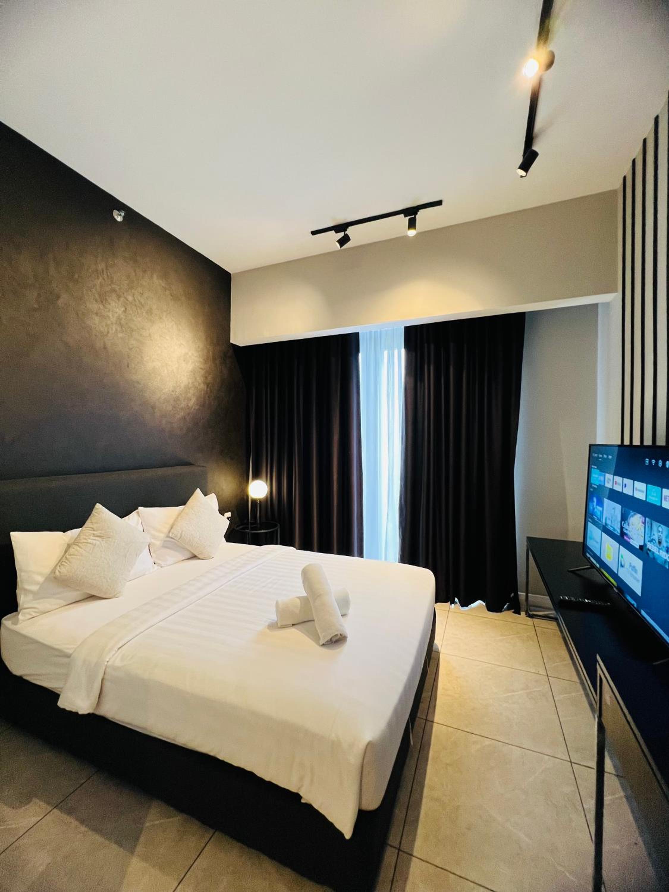 Luxury Suites At Axon Residence