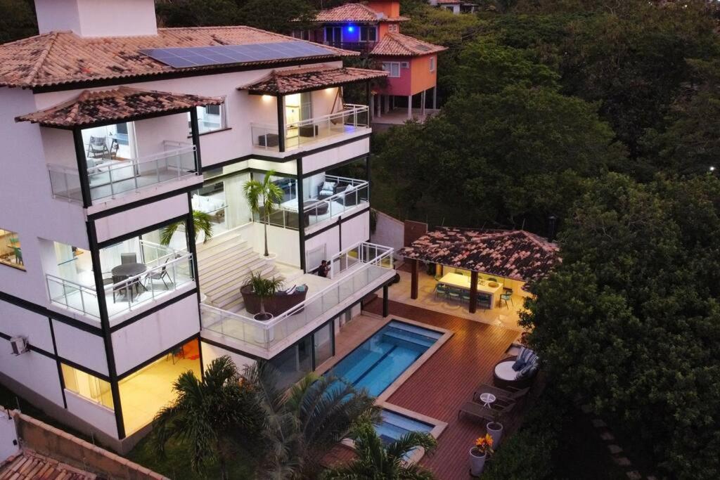 Exclusiva casa na praia de Geribá em Búzios-Joia inigualável