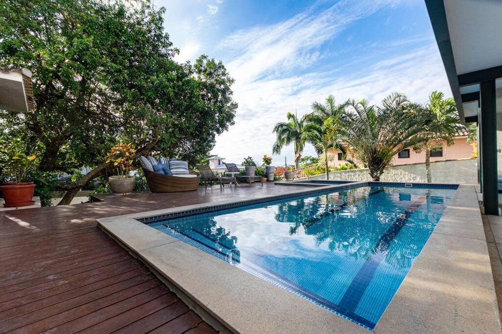 Exclusiva casa na praia de Geribá em Búzios-Joia inigualável