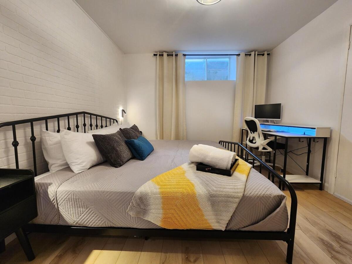 Luxury Retreat with Hot Tub - EV Chrger & Parking