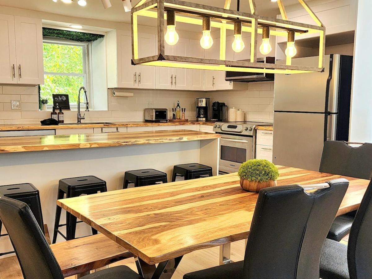 The Coziest - Hot Tub - EV Chrger & Free Parking