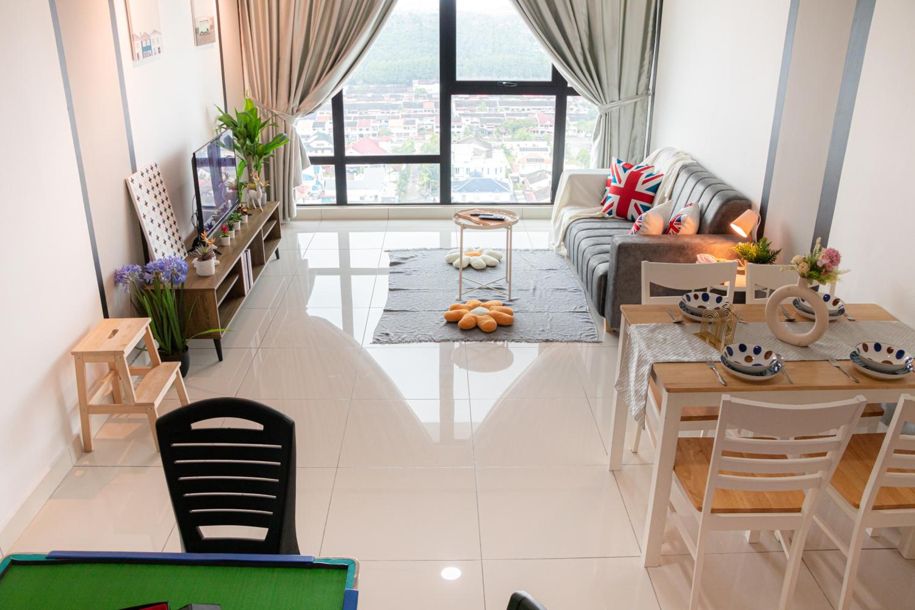 Mosaic Residence Mid Valley South Key BY R9 Homestay