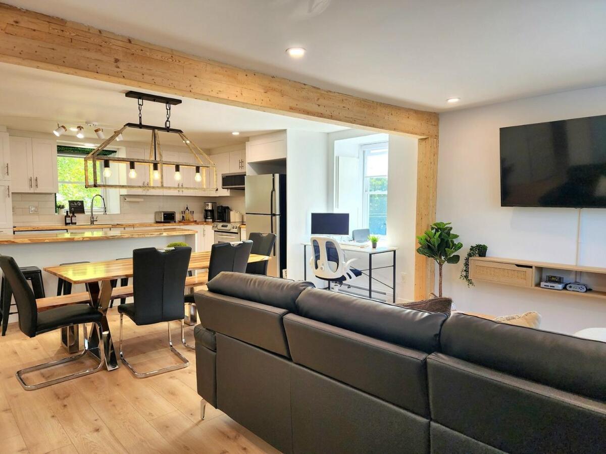 The Coziest - Hot Tub - EV Chrger & Free Parking