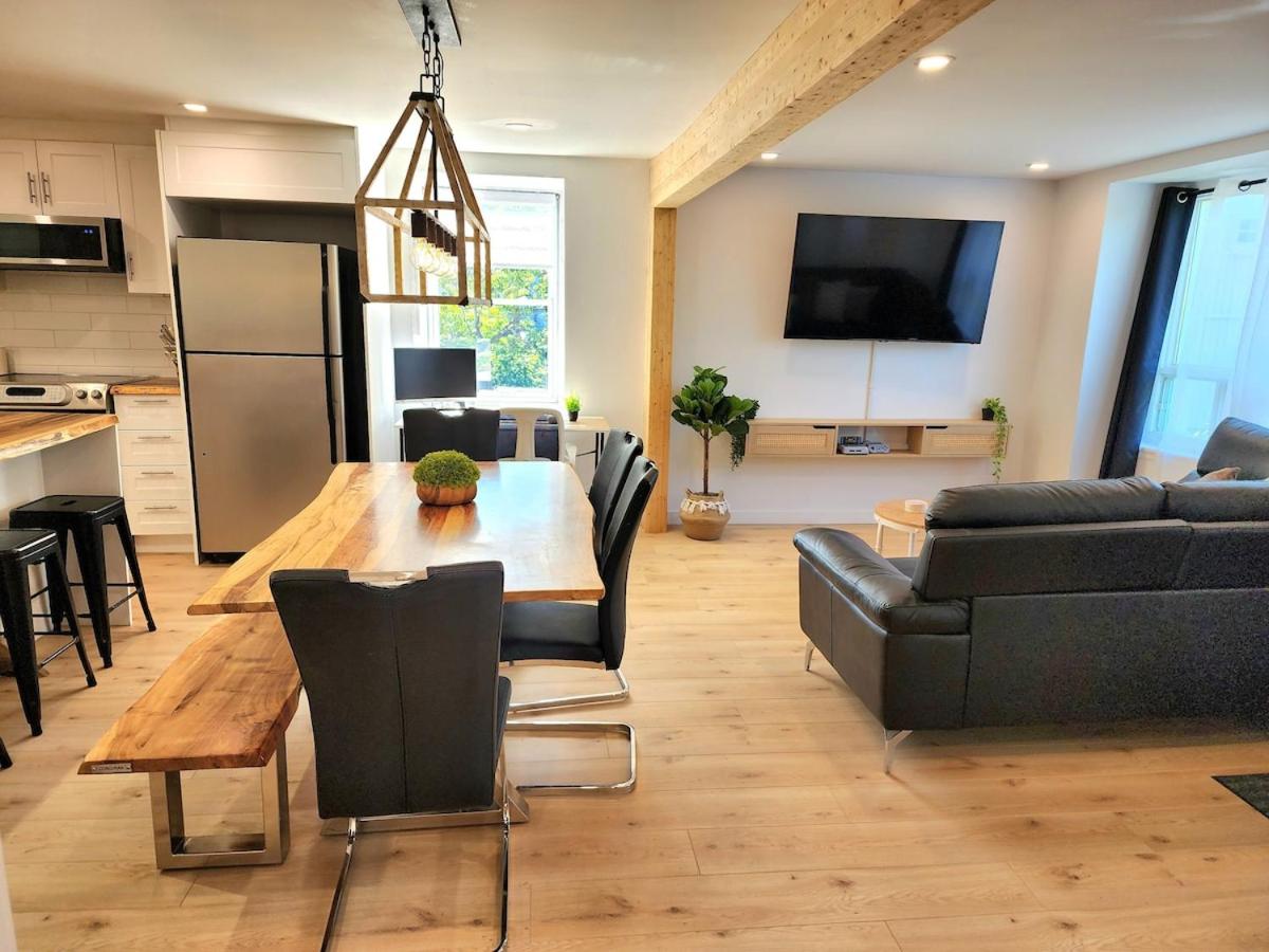The Coziest - Hot Tub - EV Chrger & Free Parking