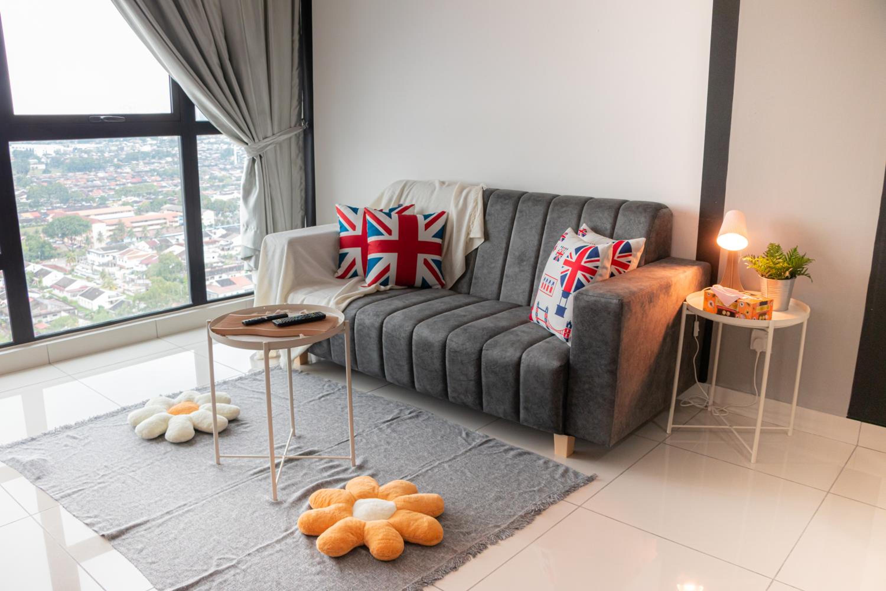 Mosaic Residence Mid Valley South Key BY R9 Homestay