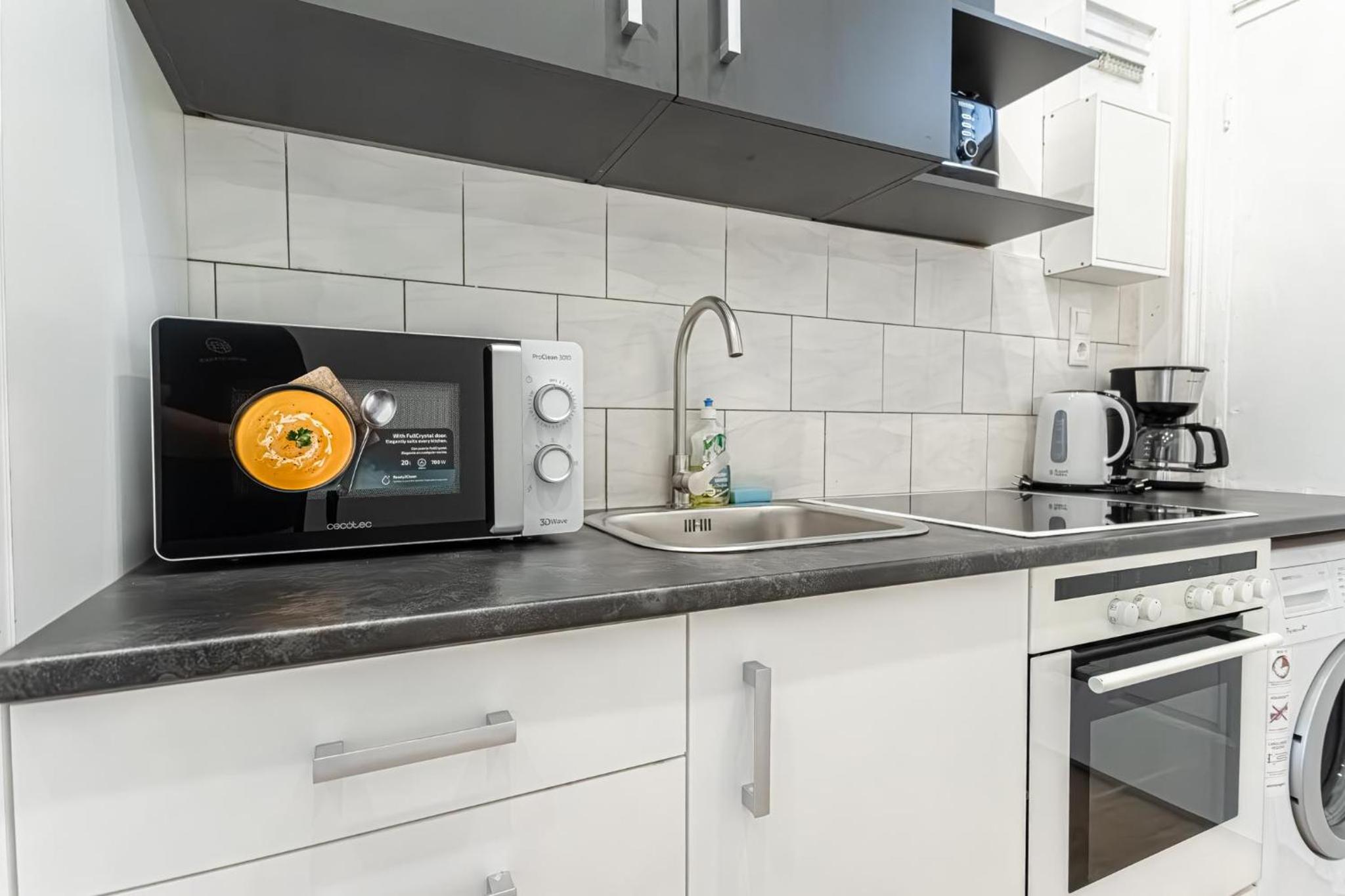 Comfortable 1BR Apt in Beautiful Location