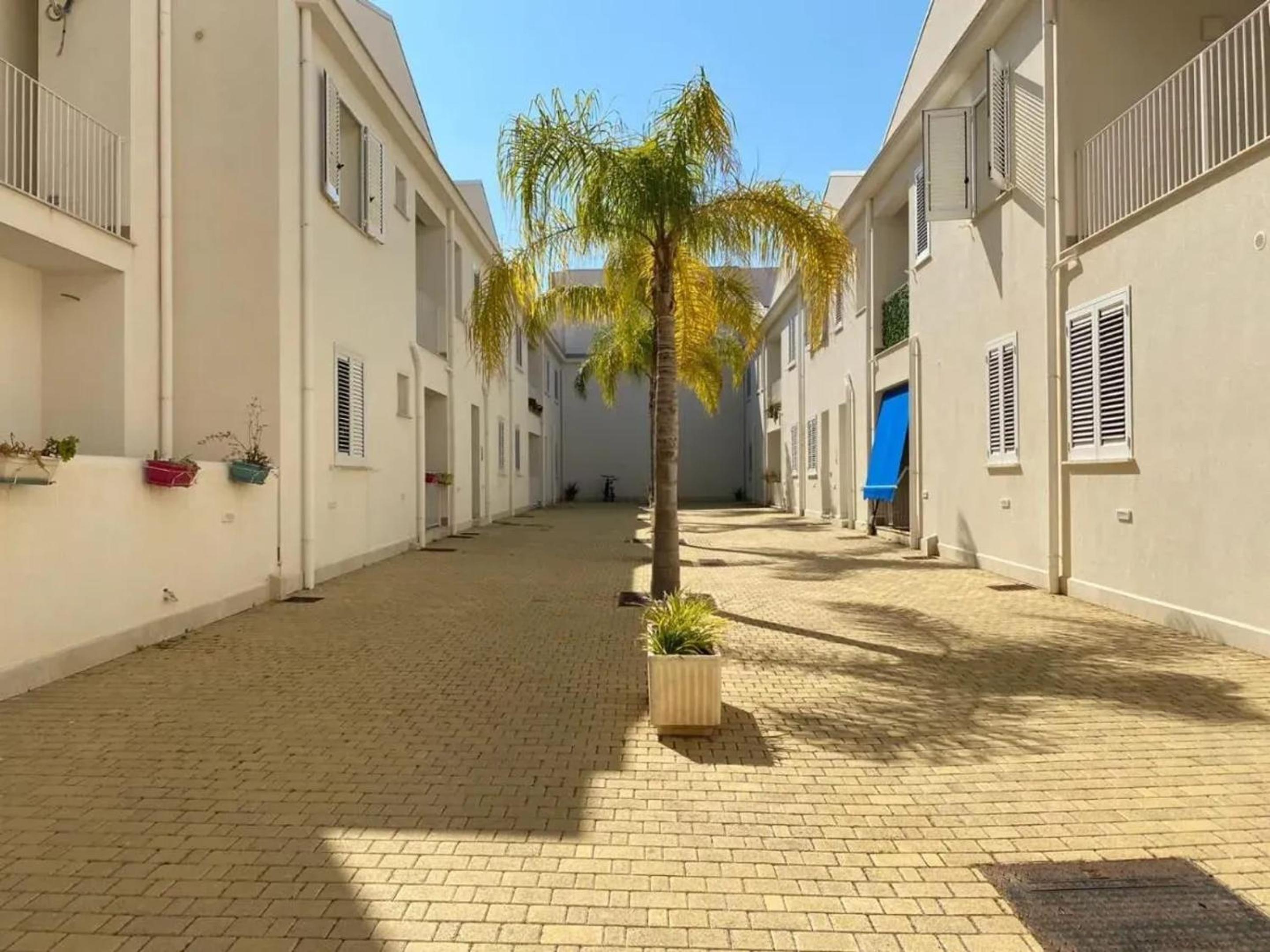 Spacious Apartment in Balestrate 70 m² with Balcony - main view
