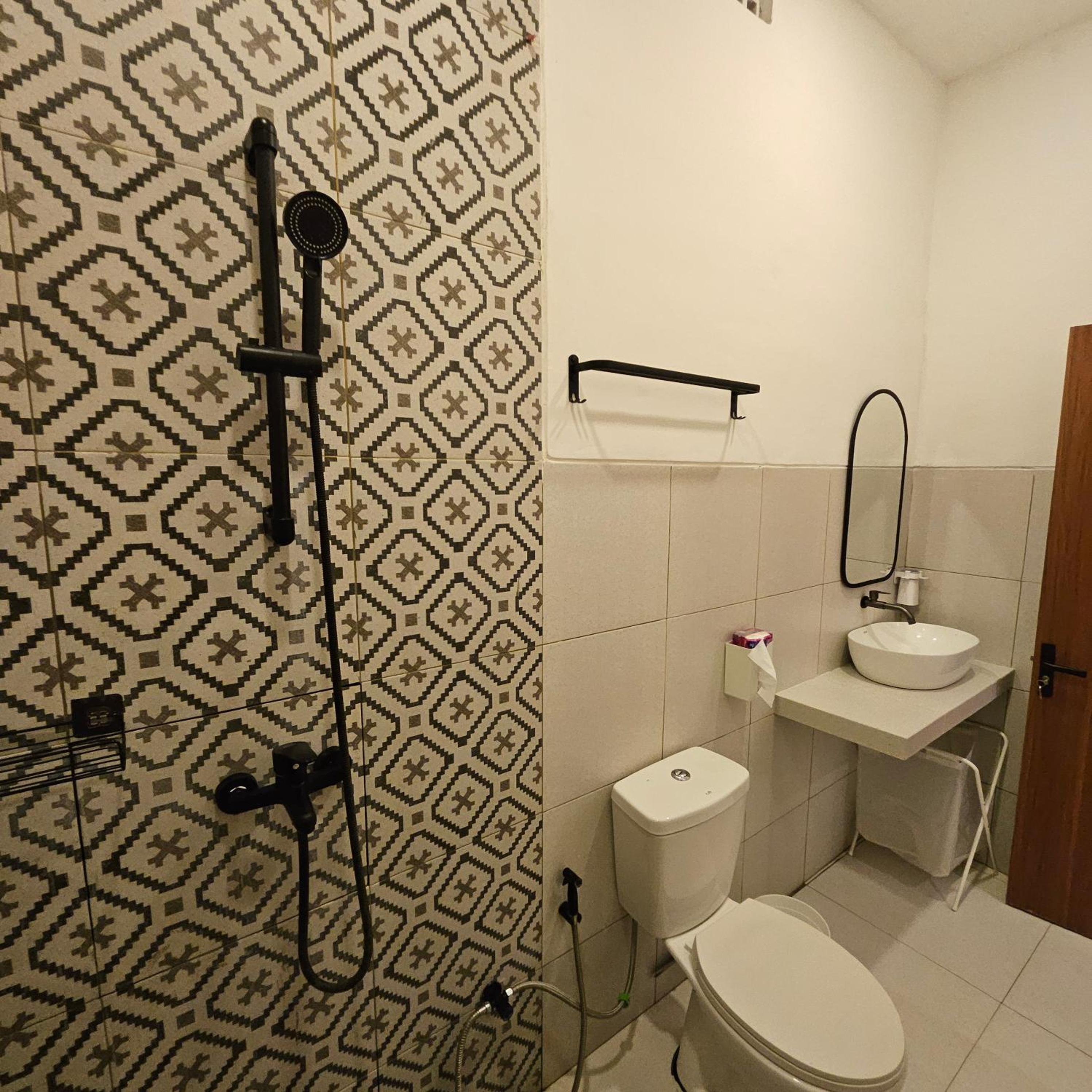 Adam Homestay