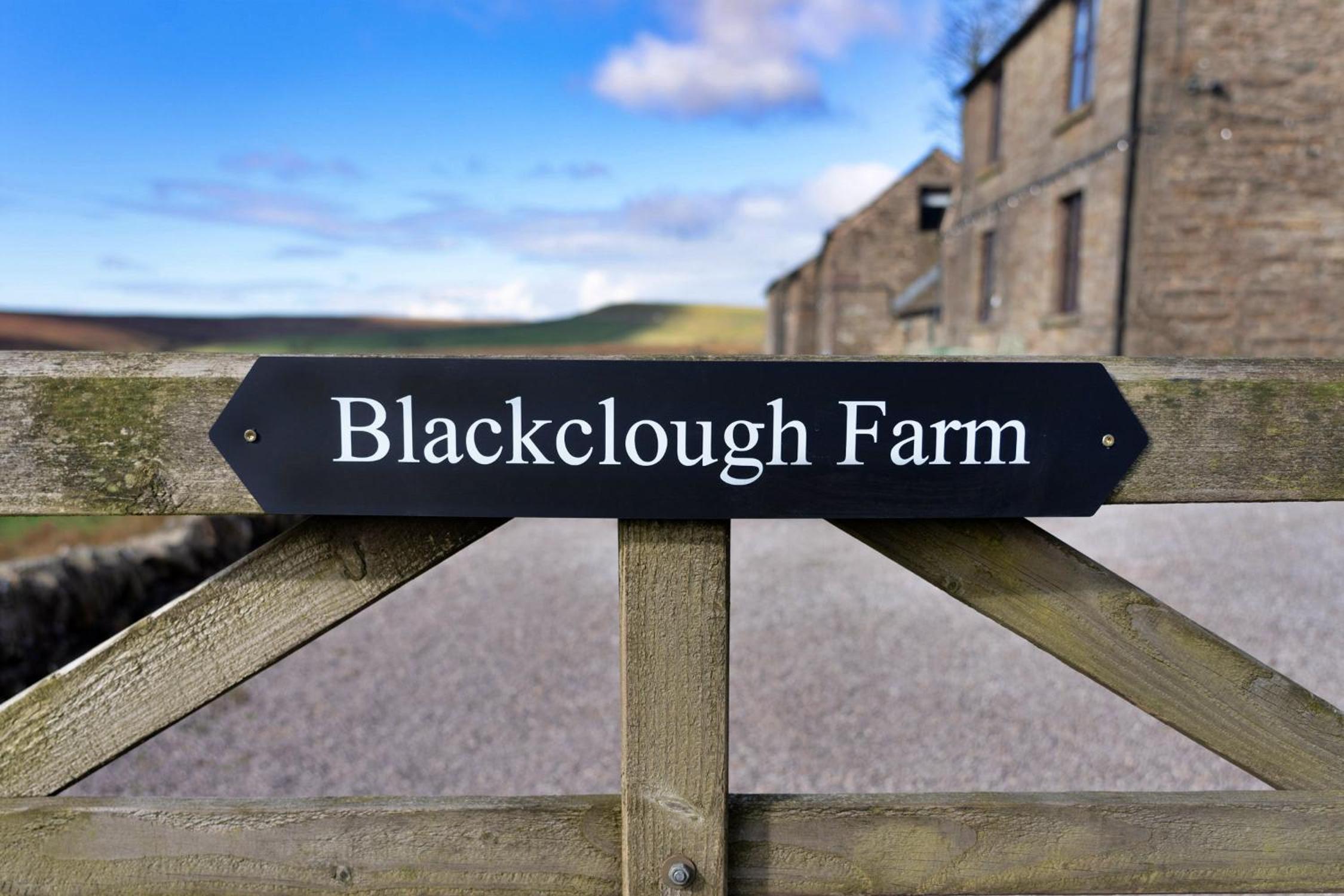 Finest Retreats - Blackclough Farmhouse at Blackclough Farm view 5