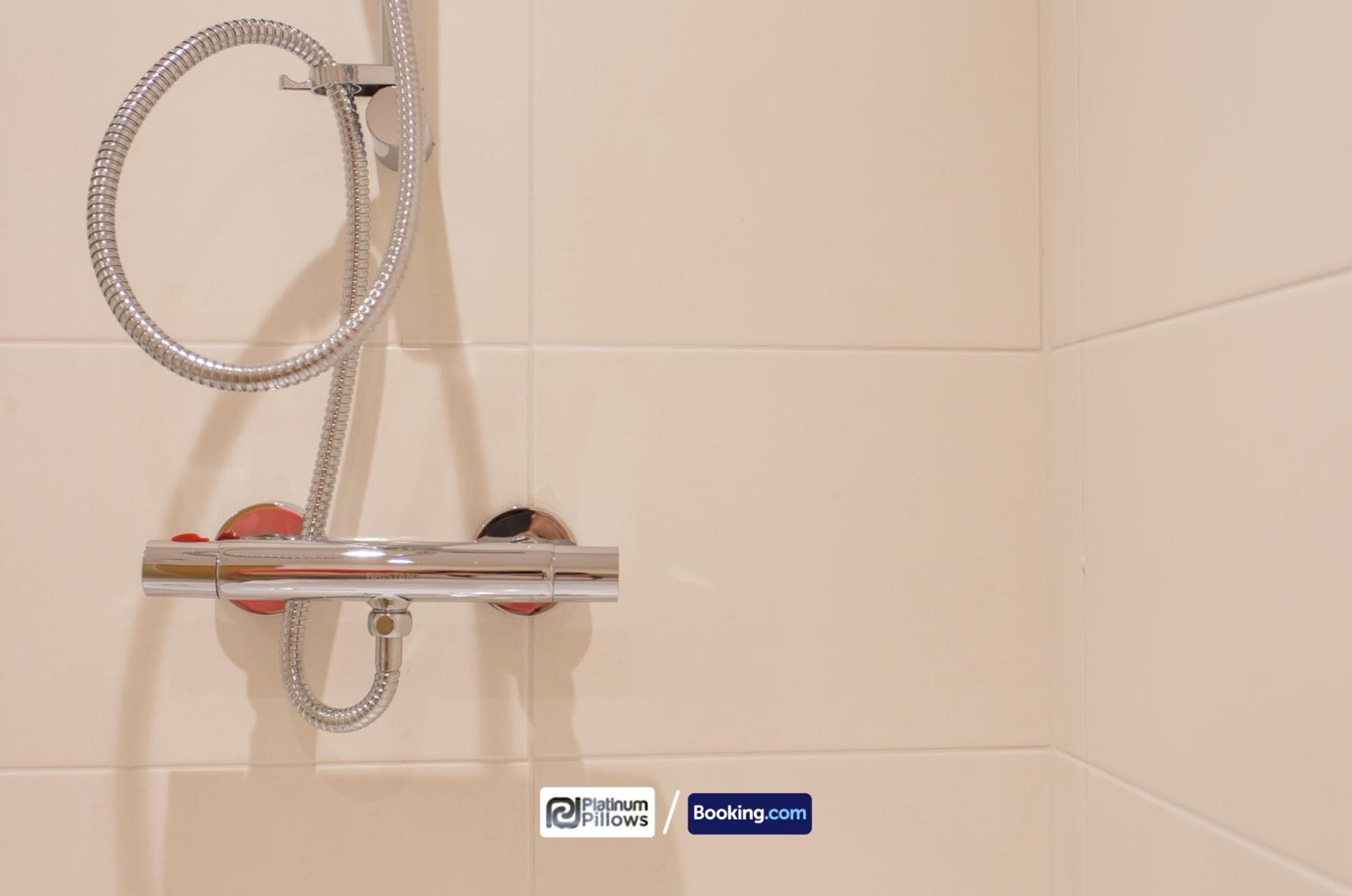 Oxford Vacations - 1 2 Bedroom Rana Court Apartment Close to Hospitals Business Science Parks By Platinum Pillows Short Lets Serviced Accommodation Oxford - Property Image 151