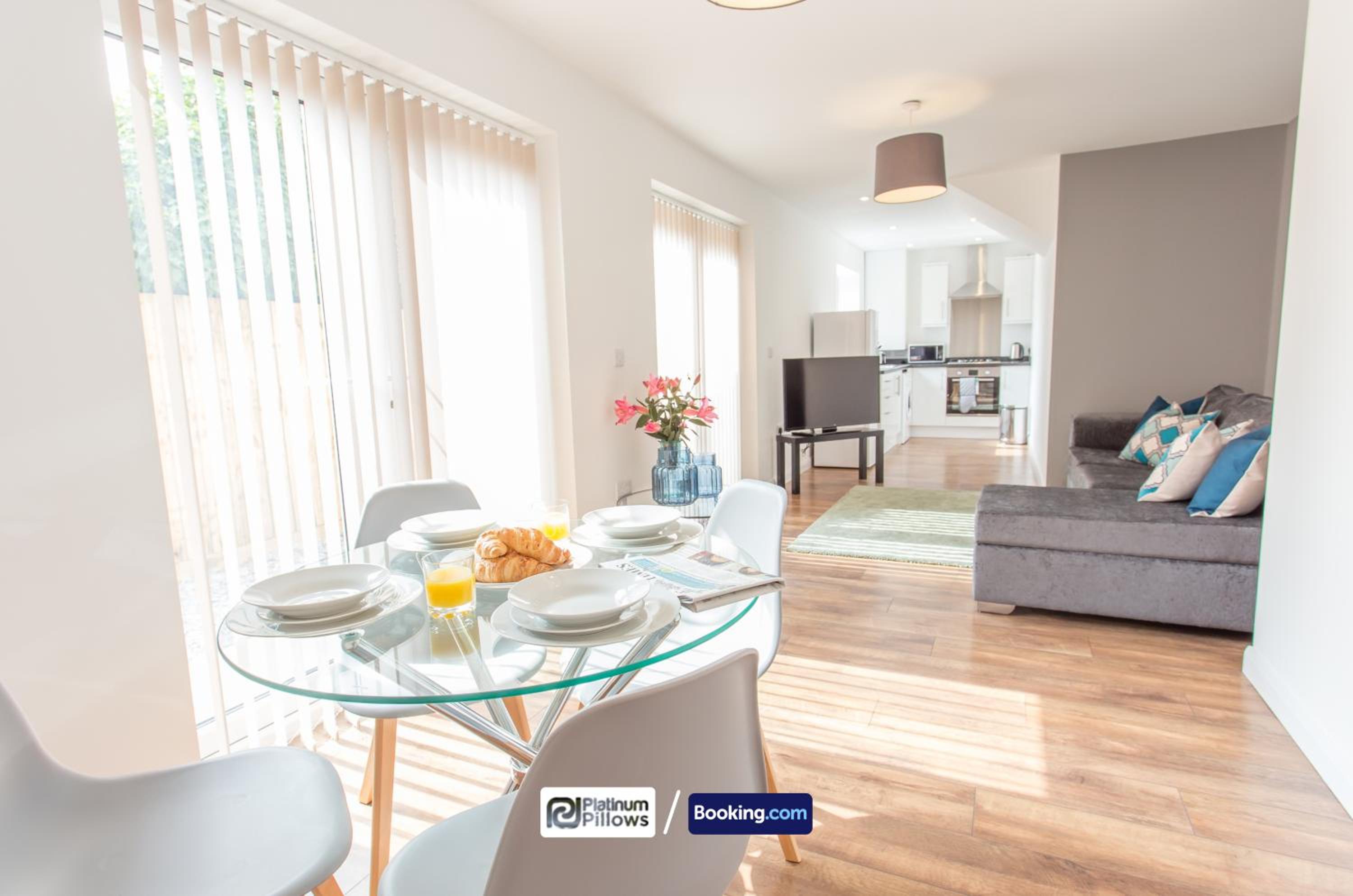 Oxford Vacations - 1 2 Bedroom Rana Court Apartment Close to Hospitals Business Science Parks By Platinum Pillows Short Lets Serviced Accommodation Oxford - Property Image 36